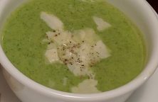Vegan Broccoli Almond Soup